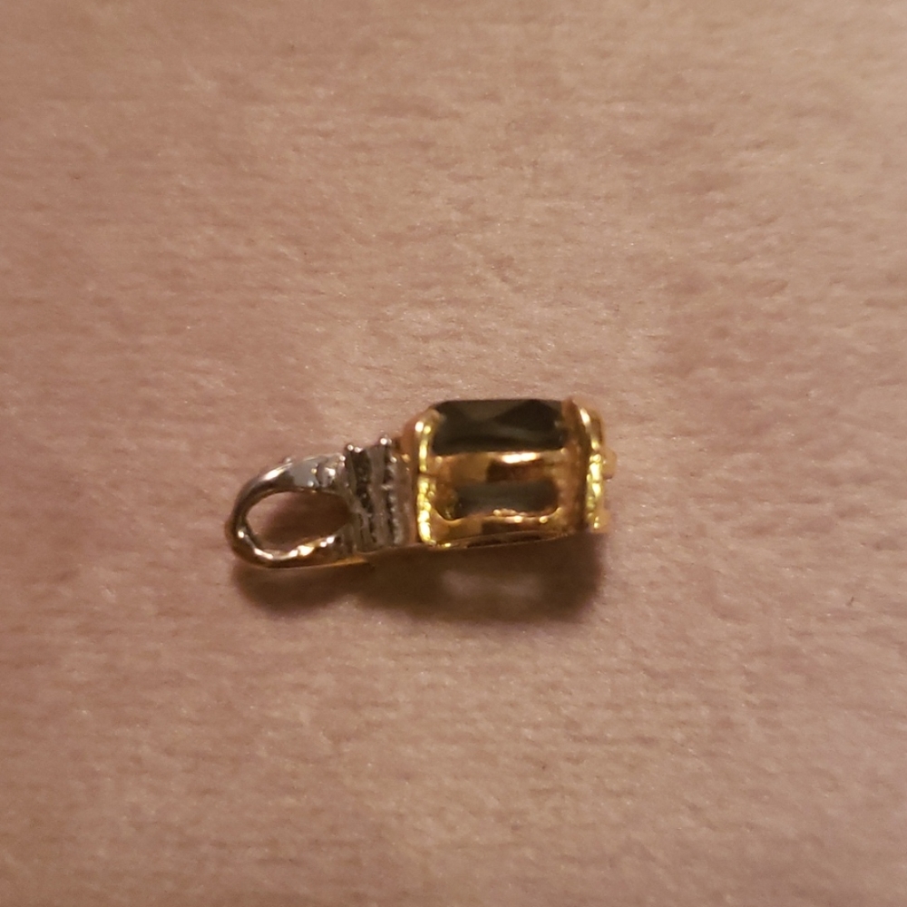 Labradorite Pendant - Picture 4 of 4